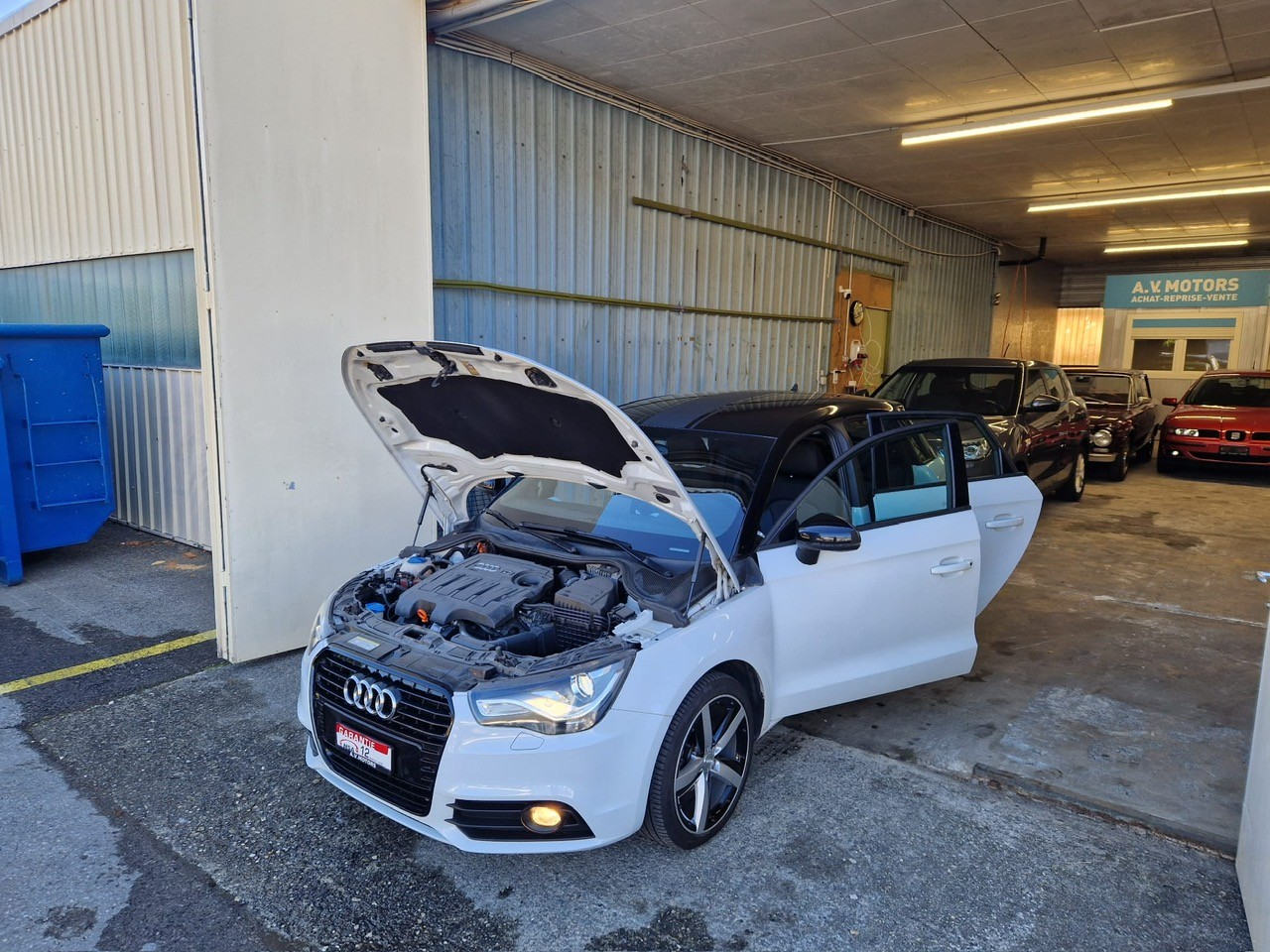 AUDI A1 Sportback 1.6 TDI Ambition-image-15