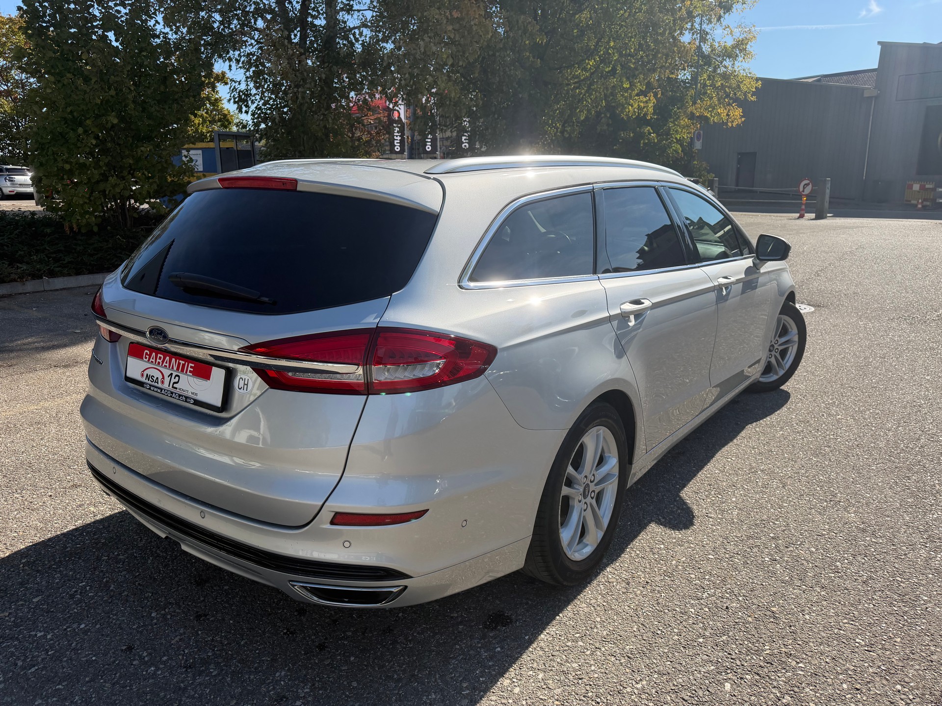FORD Mondeo 2.0 TDCi Trend Automatik ** Gr-Navi ** RF-Kamera ** Sitzmemory ** Anh-Kupplung ** PDC V+H ** Frisch Ab MFK **-image-4