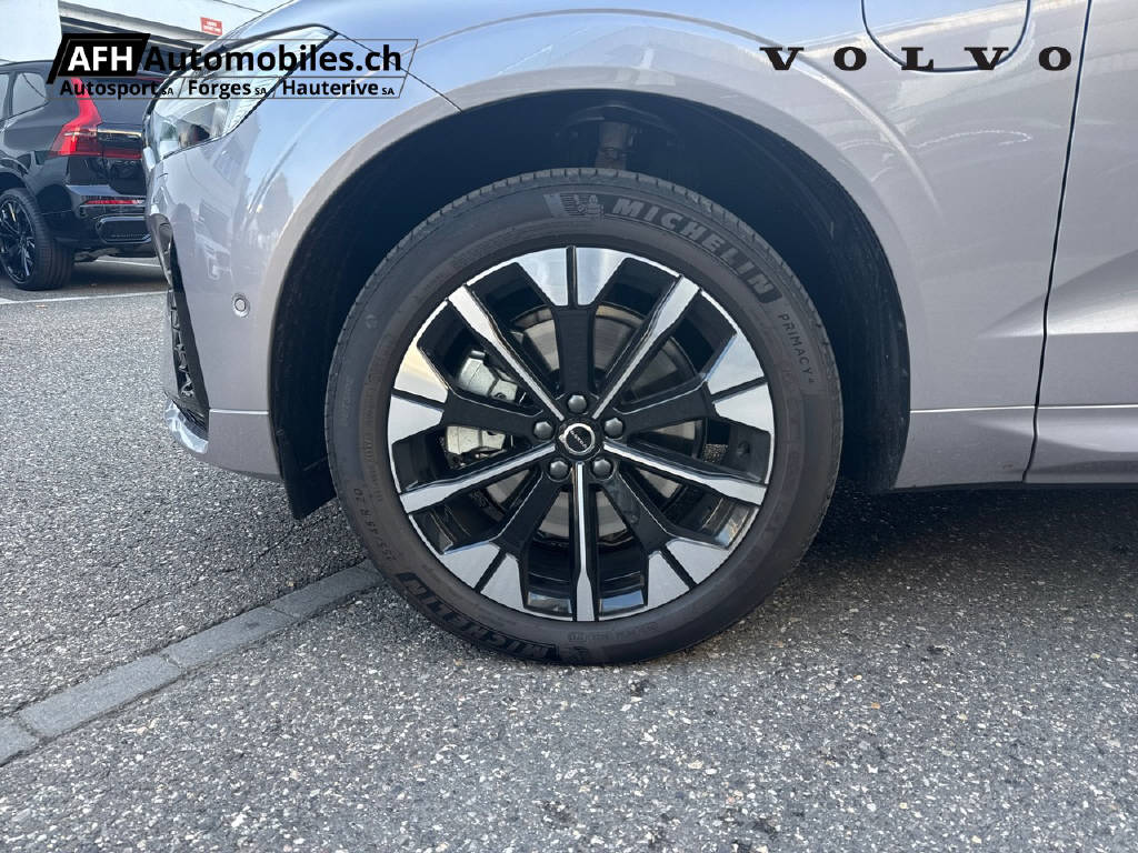VOLVO XC60 2.0 T6 TE Plus Dark eAWD-image-16