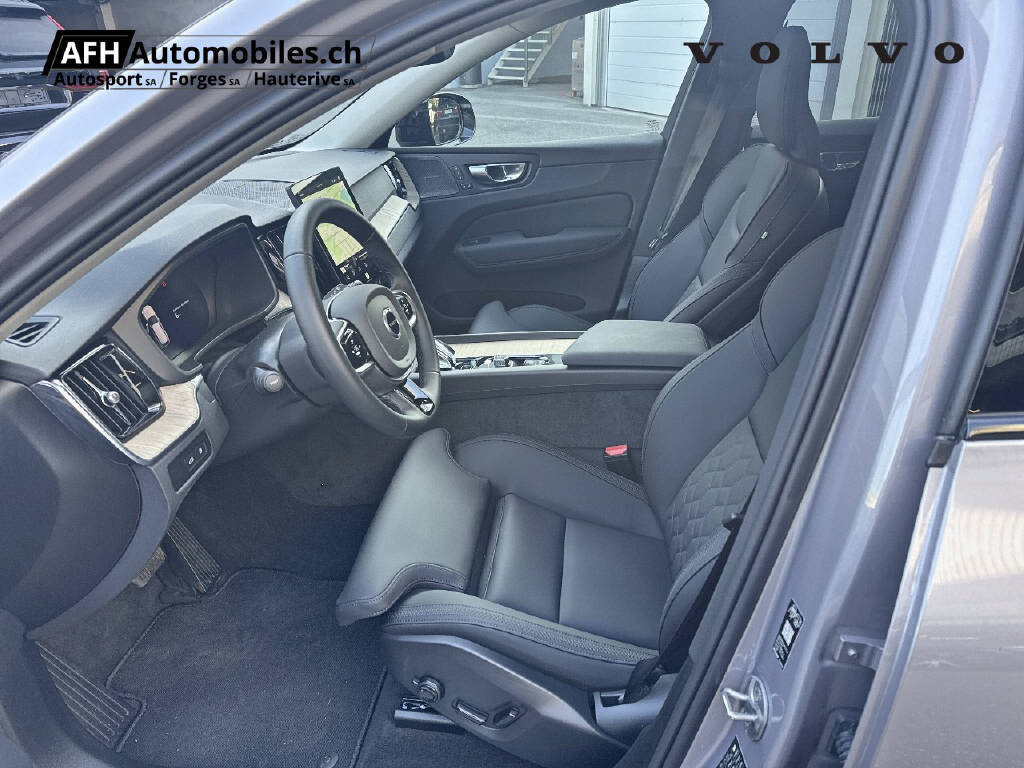 VOLVO XC60 2.0 T6 TE Plus Dark eAWD-image-10