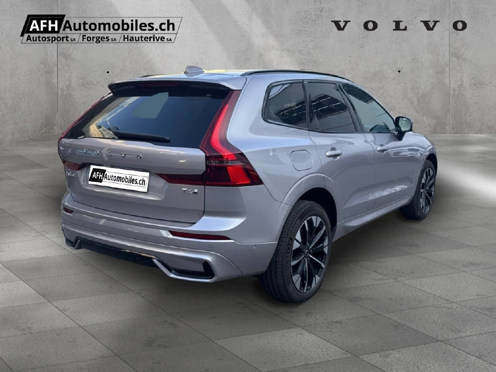 VOLVO XC60 2.0 T6 TE Plus Dark eAWD-image-4