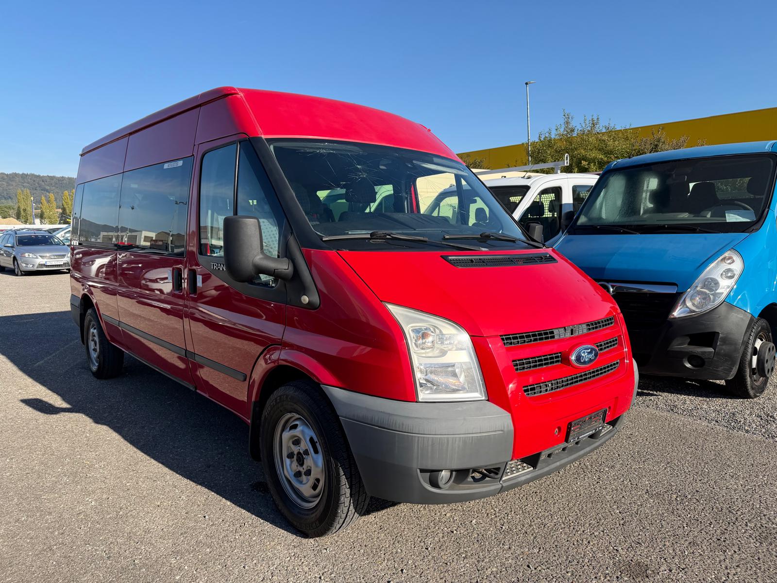 FORD Transit 2.4 TDCi Bus M2 350L Trend 14Pl.-image-0