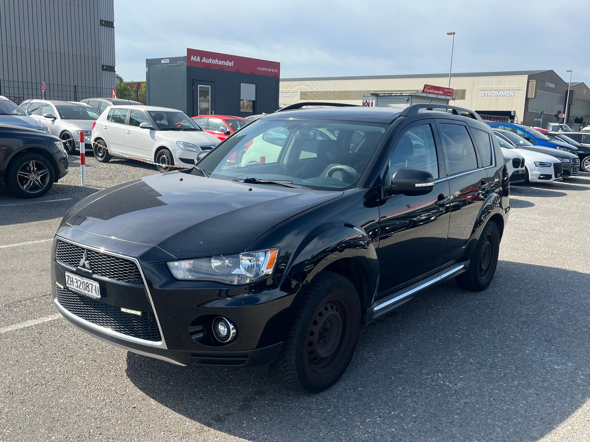 MITSUBISHI Outlander 2.2 DID Invite 4WD-image-10