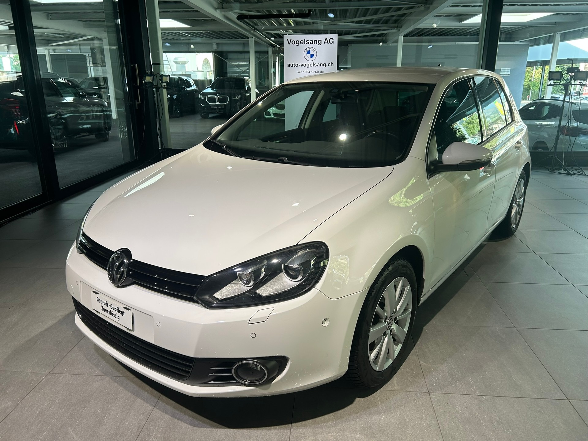 VW Golf 1.4 TSI Team-showroom-element-2