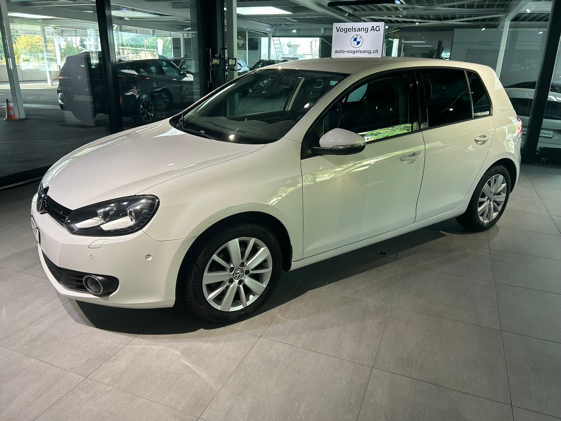 VW Golf 1.4 TSI Team-showroom-element-1
