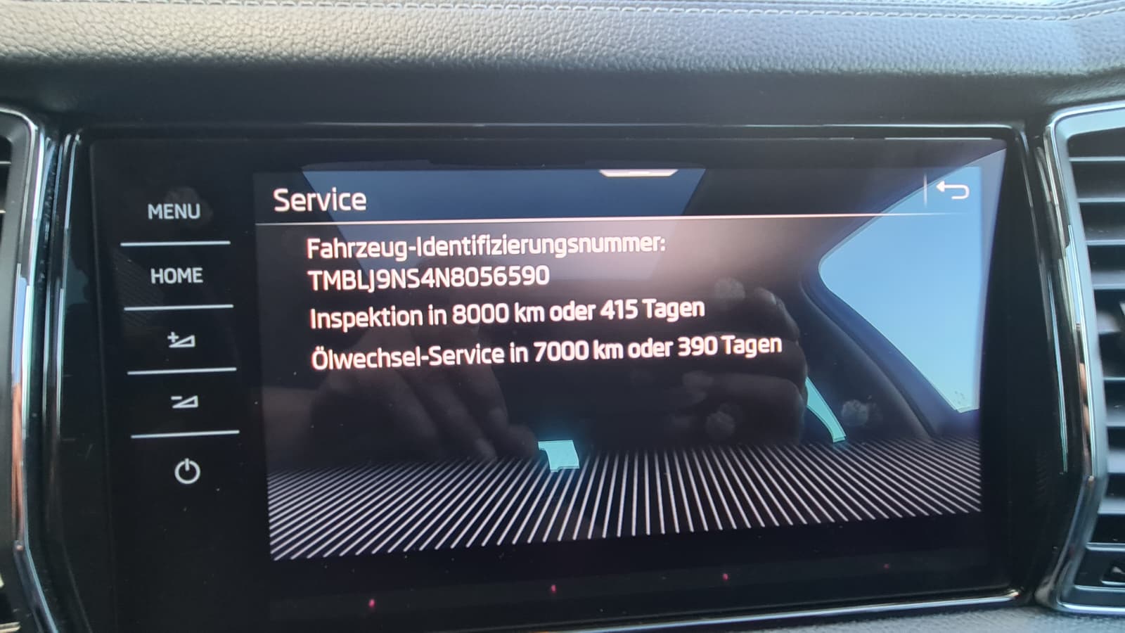 SKODA Kodiaq 2.0 TDI CR Ambition 4x4 DSG ** Teil-Leder ** Gr-Navi ** RF-Kamera ** Panorama-Glasdach ** Anh-Kupplung ** Ab MFK **-image-14