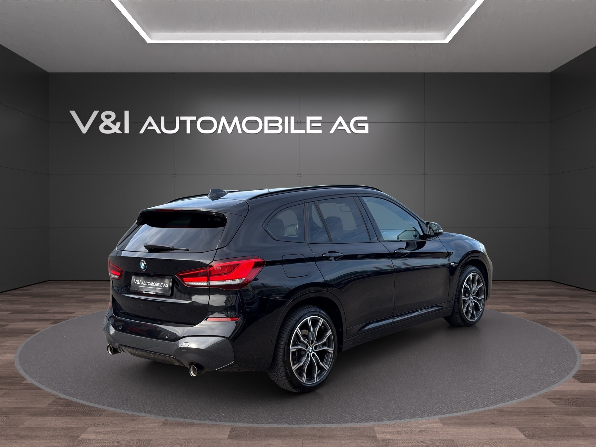 BMW X1 xDrive 20d M Sport Steptronic-showroom-element-3