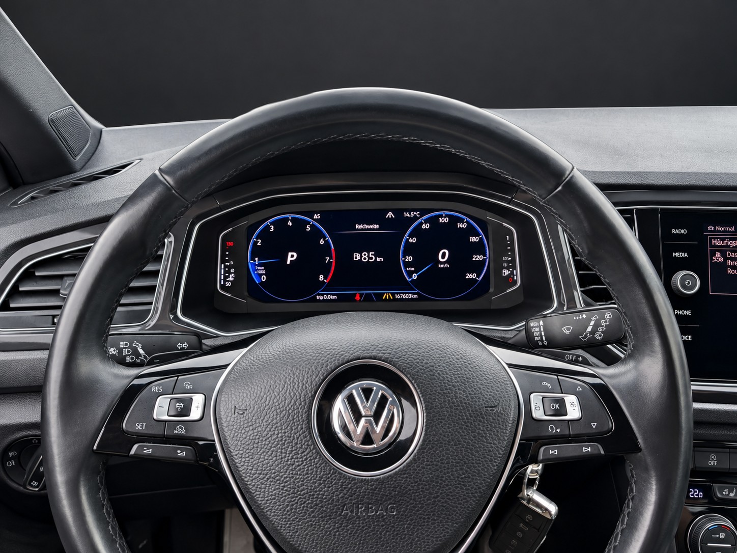 VW T-Roc 1.5 TSI EVO Sport DSG mit 150 PS-image-12