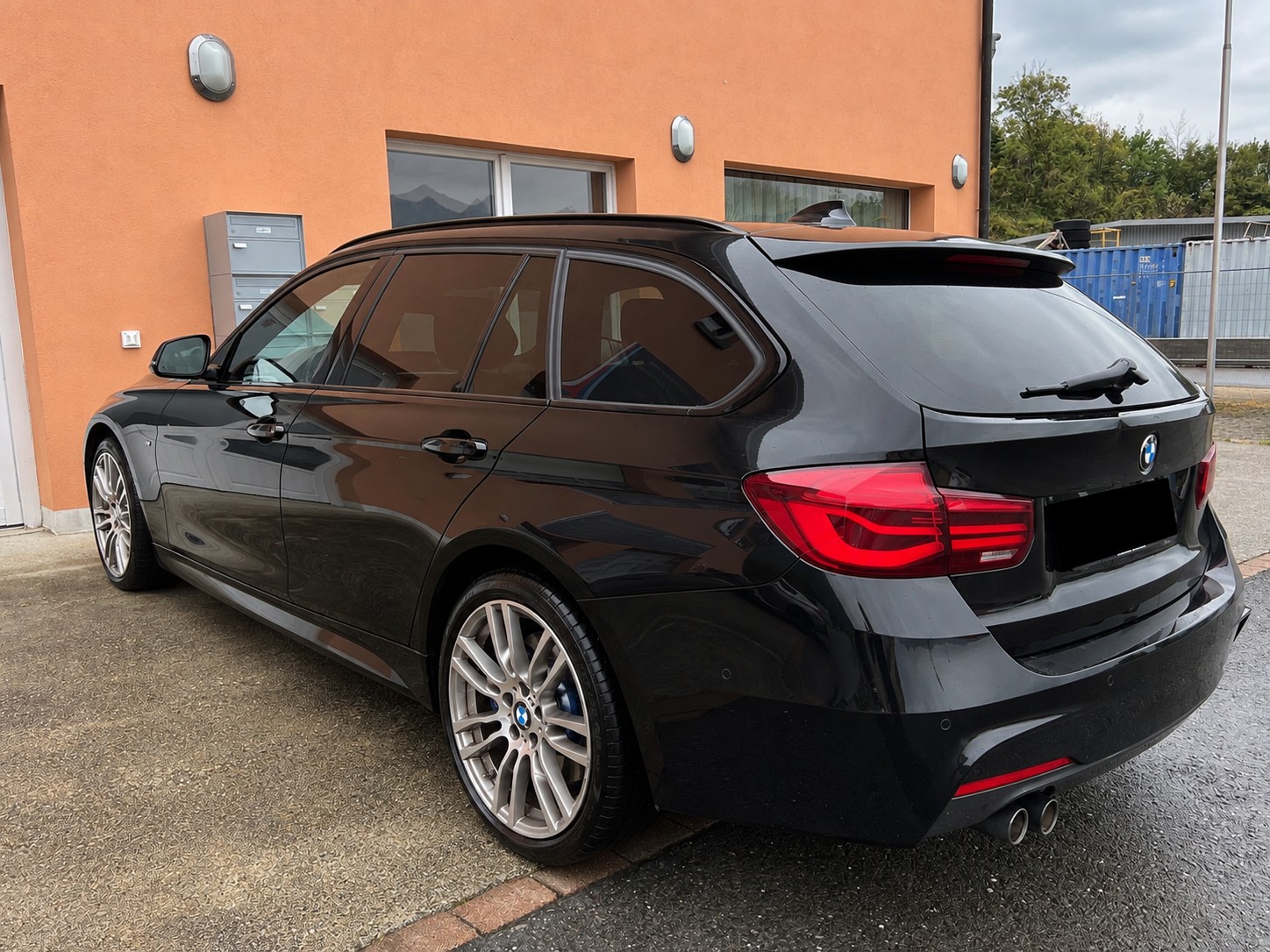 BMW 335d xDrive Touring Edition M Sport Steptronic-image-4