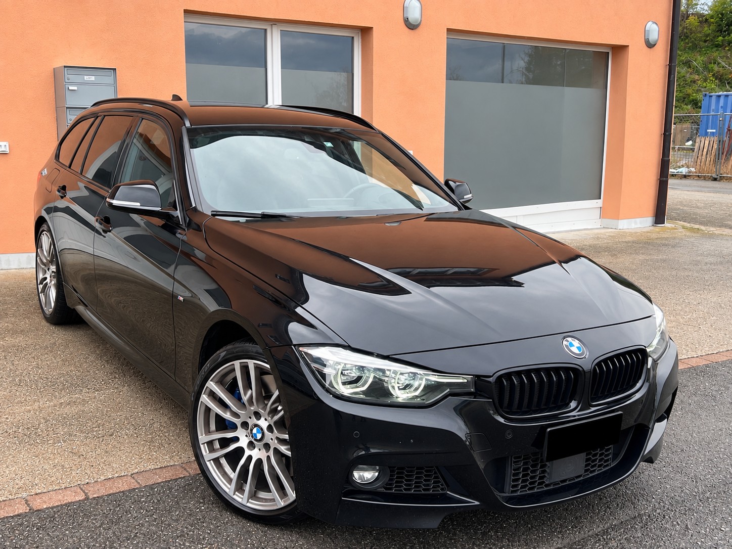BMW 335d xDrive Touring Edition M Sport Steptronic-image-1