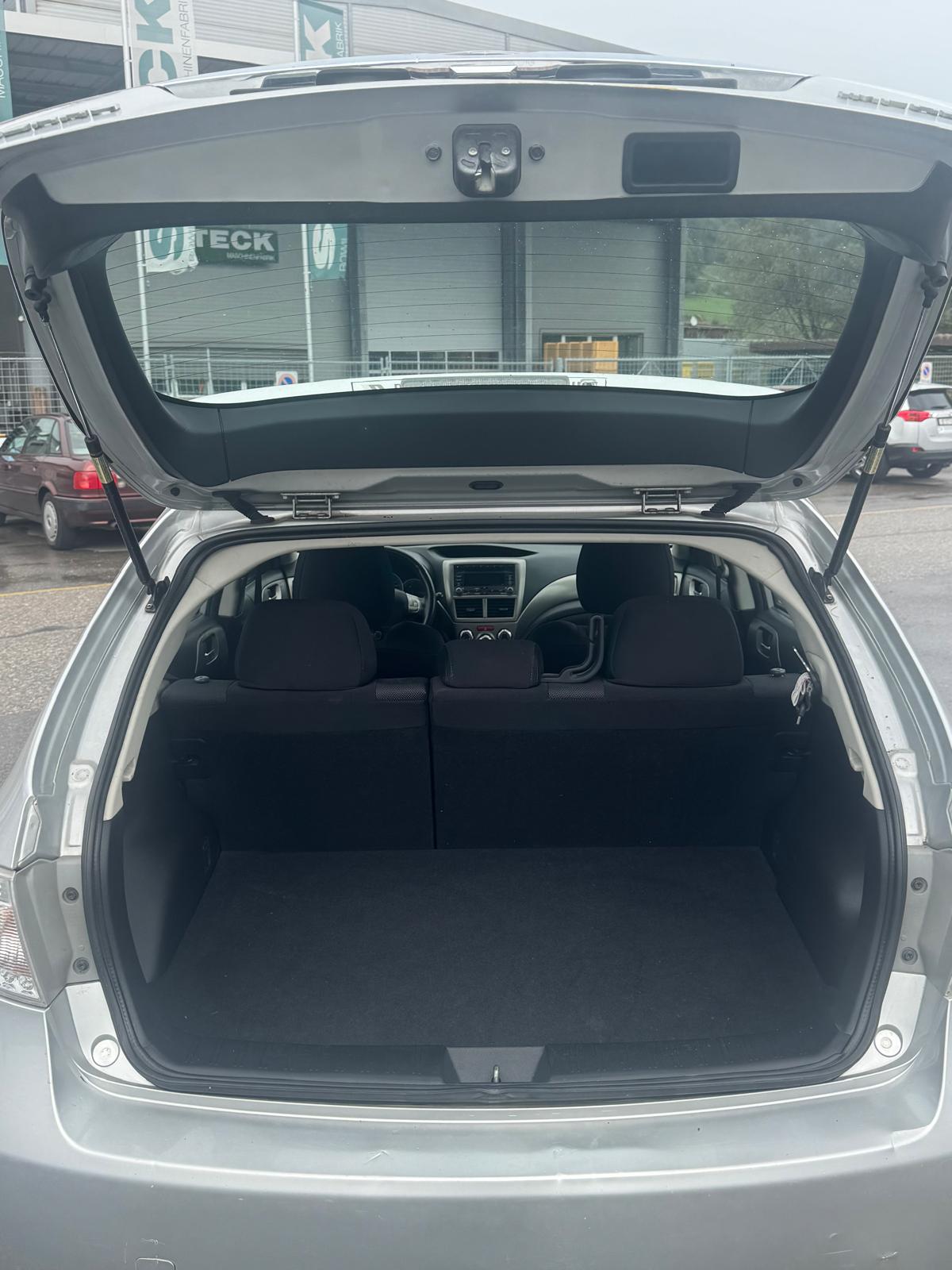 SUBARU Impreza 2.0R Swiss Automatic-image-8