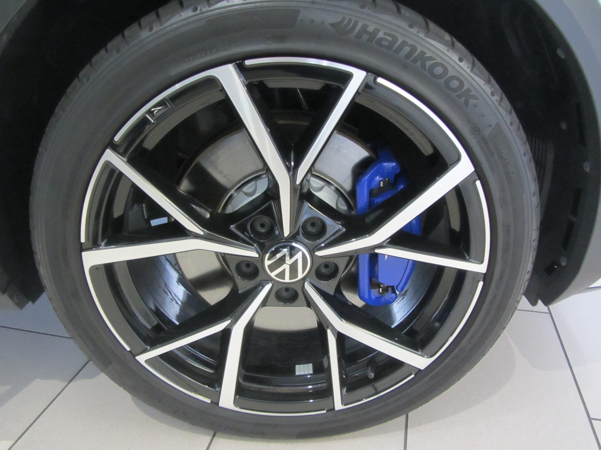 VW T-Roc 2.0 TSI R DSG 4Motion-image-13