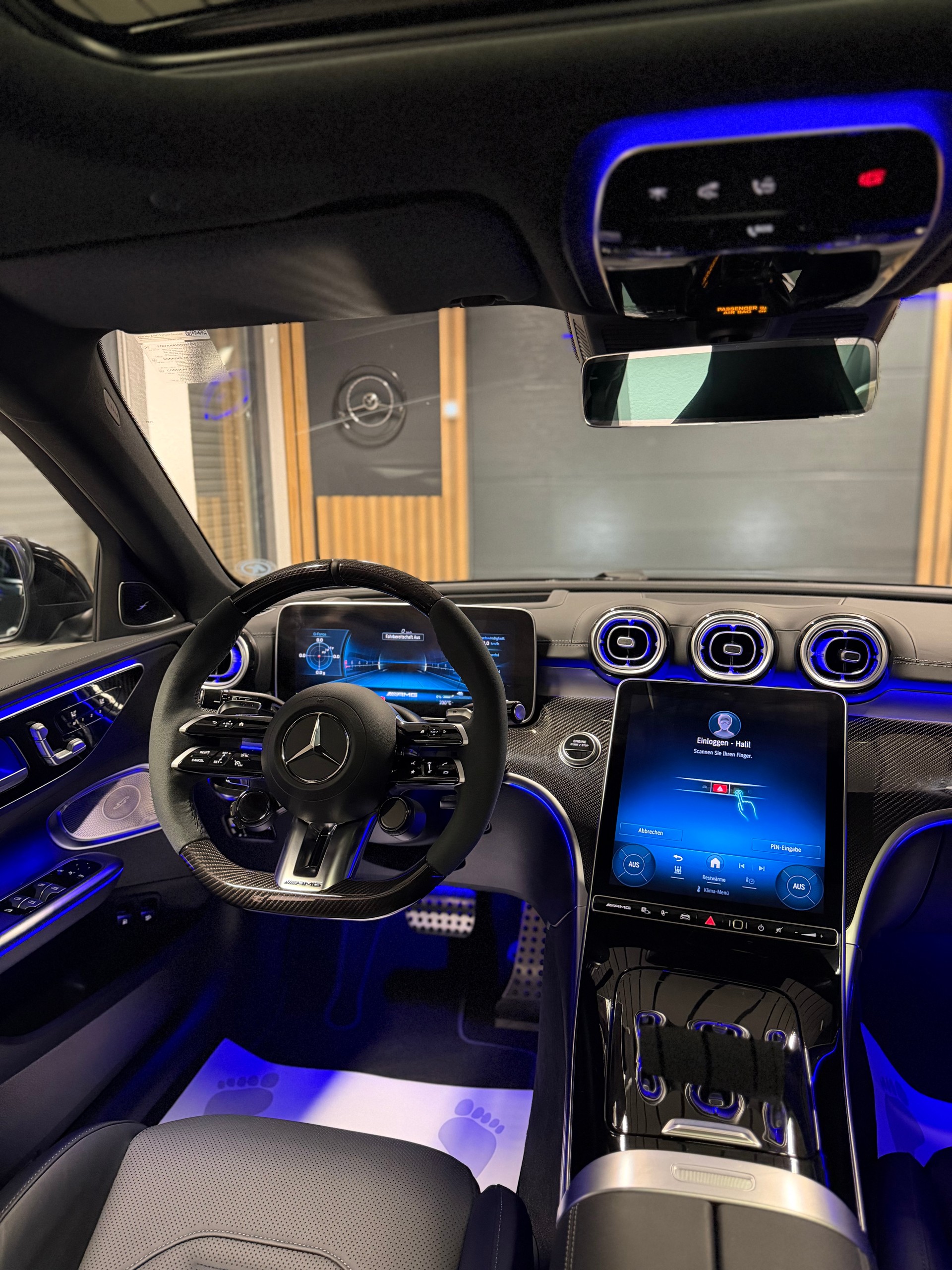 MERCEDES-BENZ C 63 S AMG T E Performance 4 Matic Executive Edition-image-23