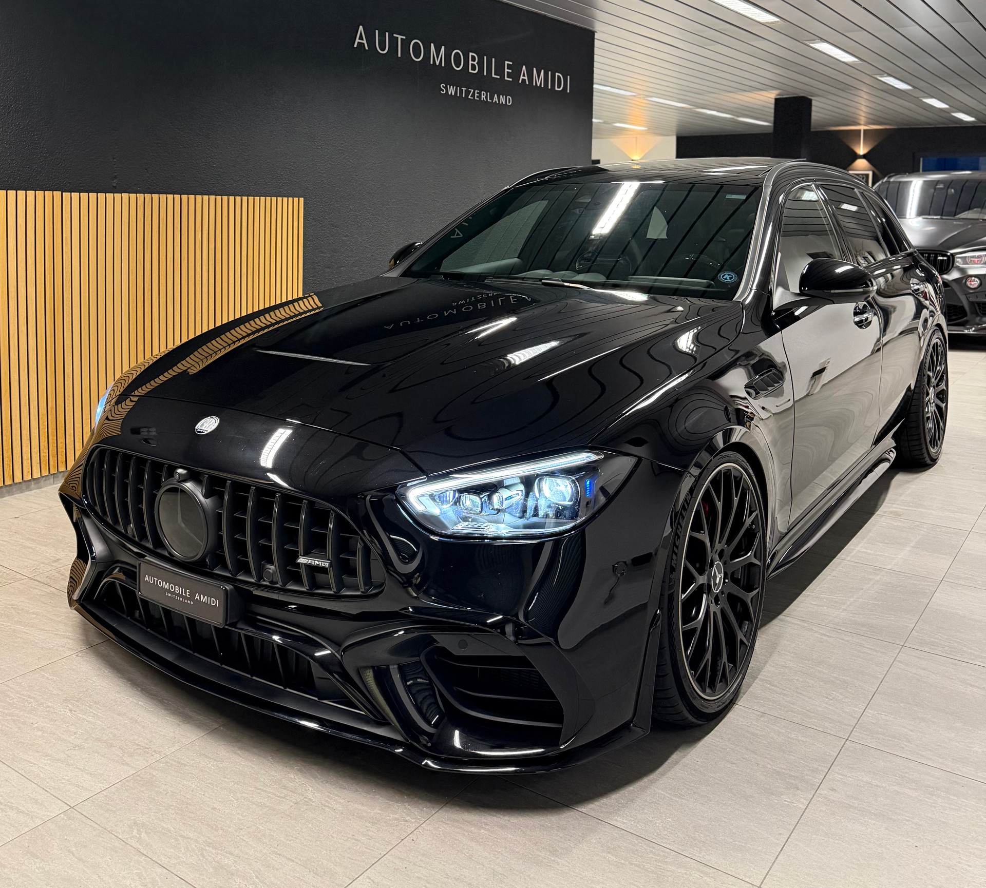 MERCEDES-BENZ C 63 S AMG T E Performance 4 Matic Executive Edition-image-0