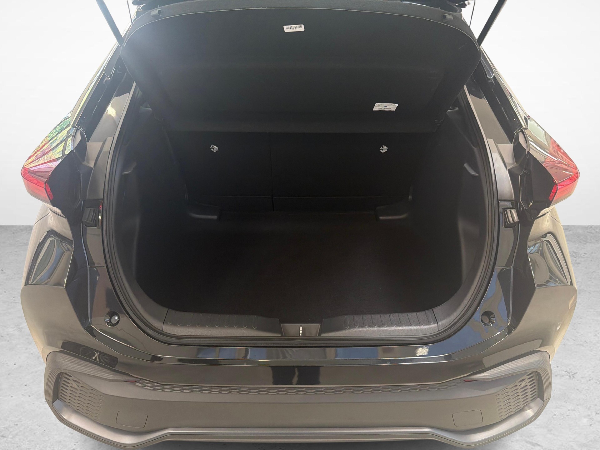 TOYOTA C-HR 1.8 HEV Comfort - Ruote invernali incluse-image-11