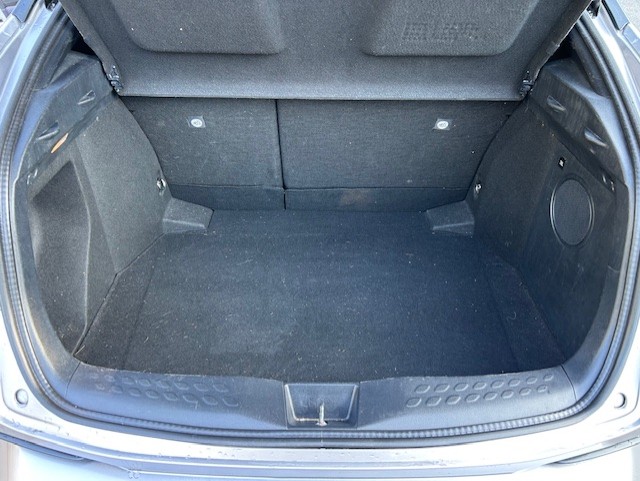 TOYOTA C-HR 1.8 HSD Style CVT-image-8