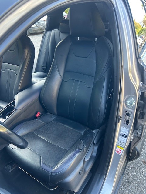 TOYOTA C-HR 1.8 HSD Style CVT-image-2