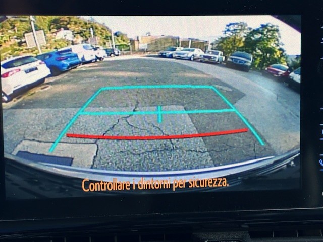 TOYOTA C-HR 1.8 HSD Style CVT-image-9