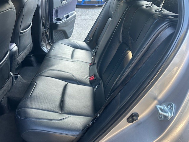 TOYOTA C-HR 1.8 HSD Style CVT-image-3