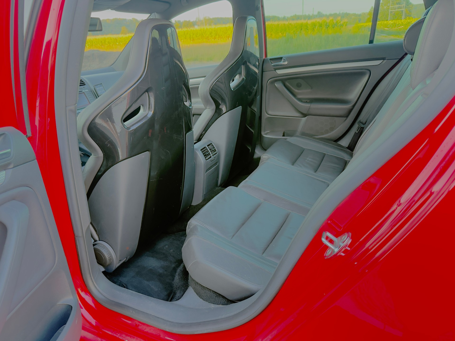 VW Golf R32 4Motion-image-8