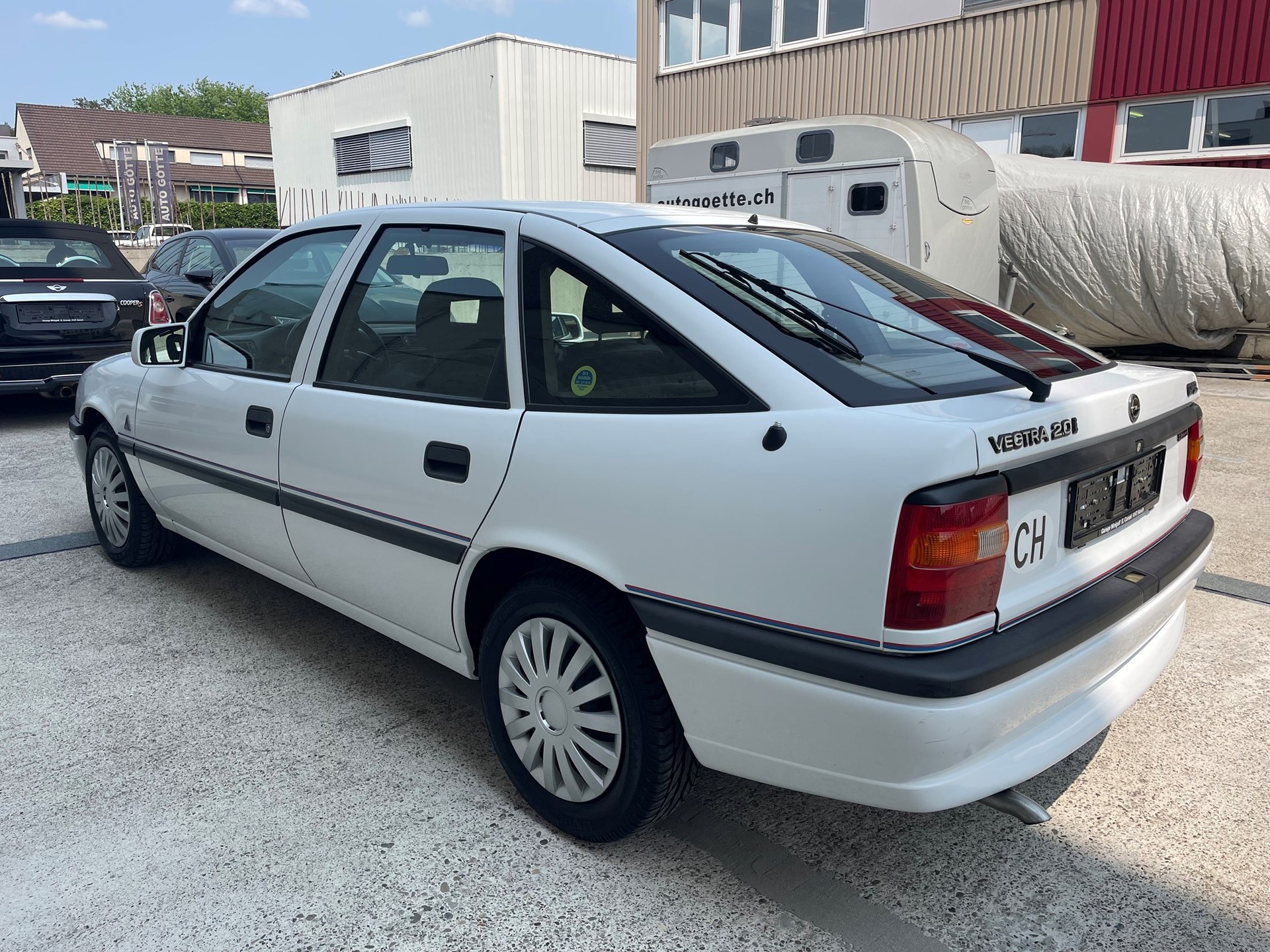 OPEL Vectra 2.0i CD-image-7