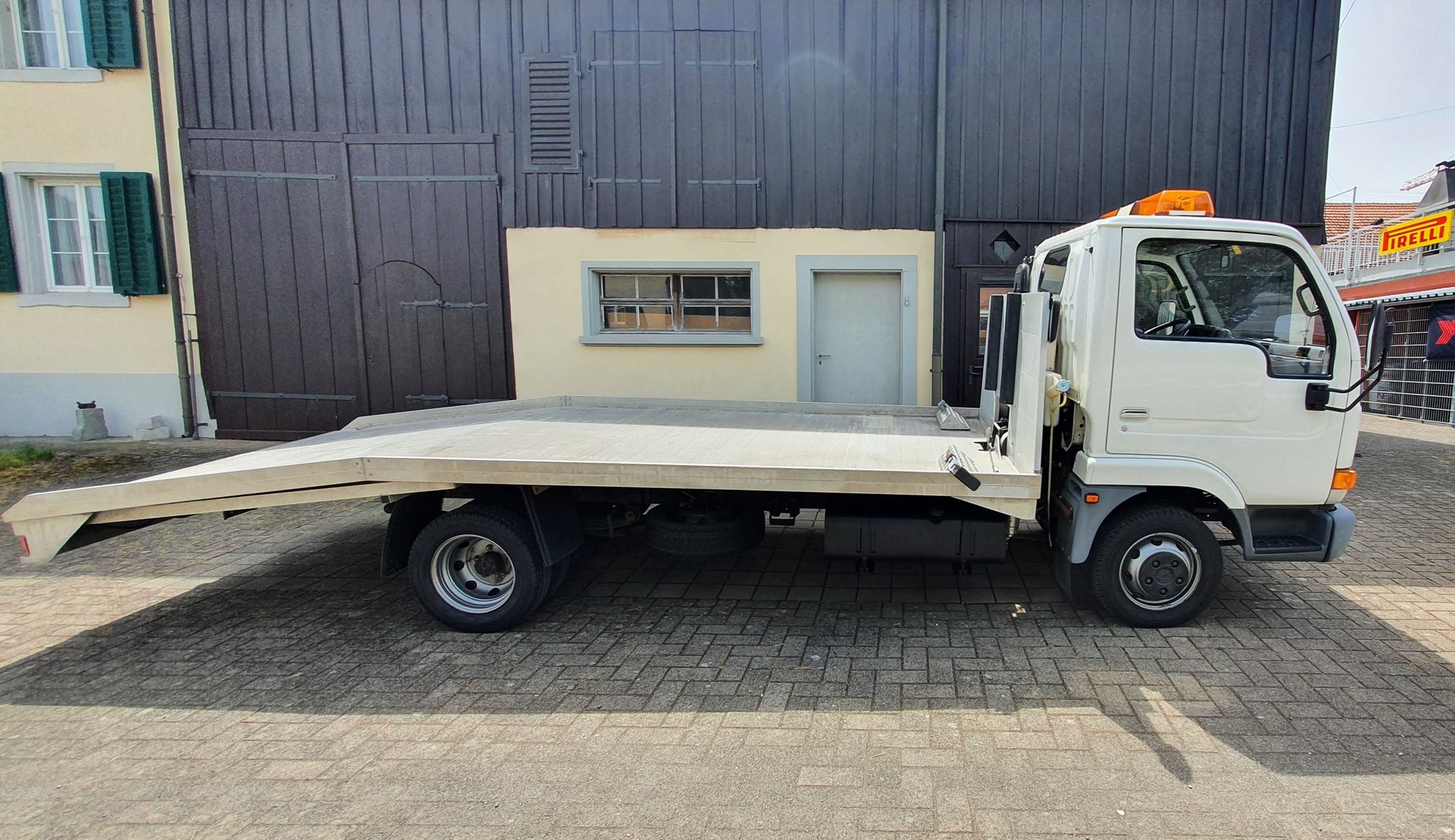 NISSAN Cabstar E 110.35 3.0TDi-image-0