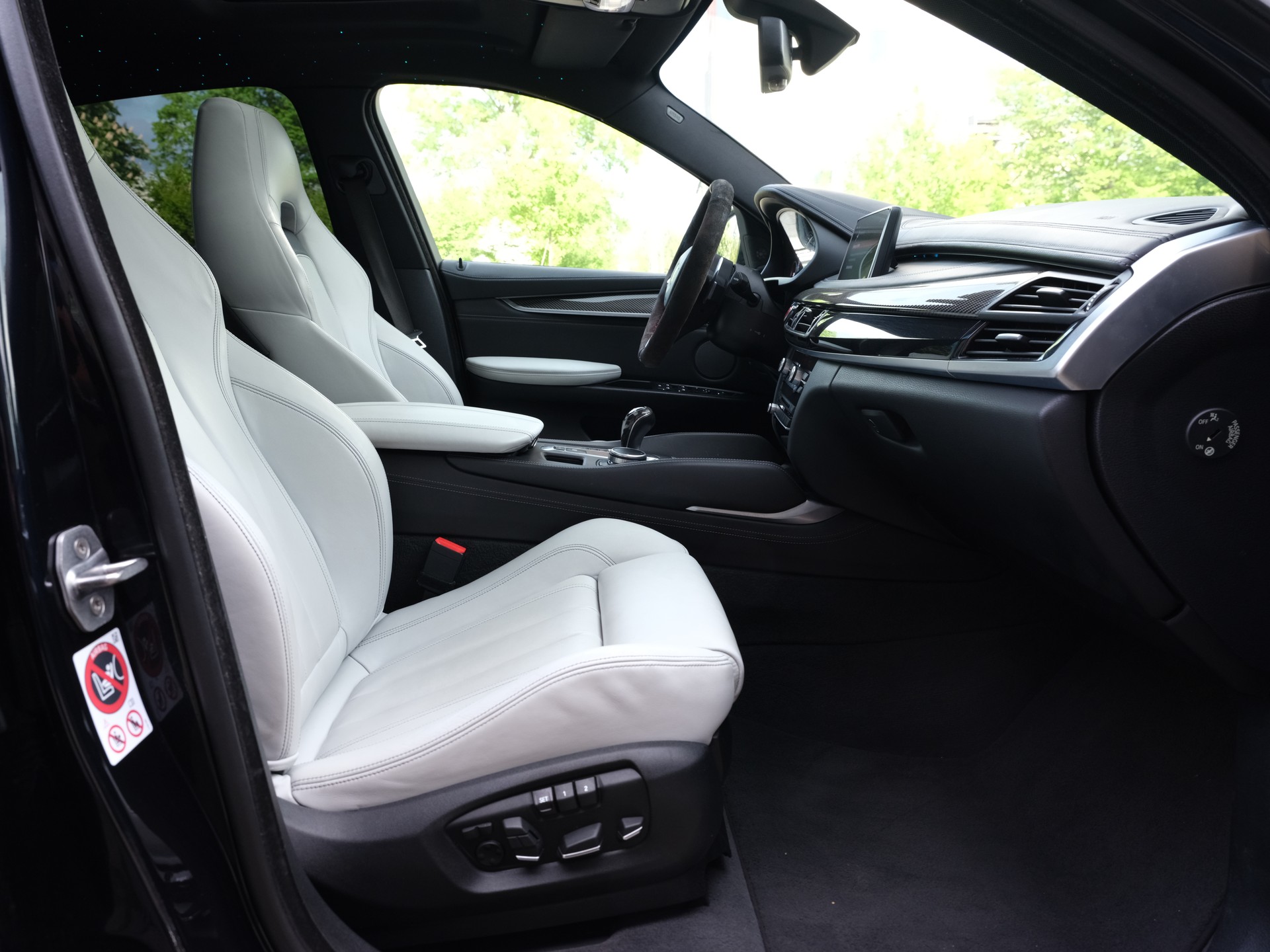 BMW X6M Steptronic-image-24