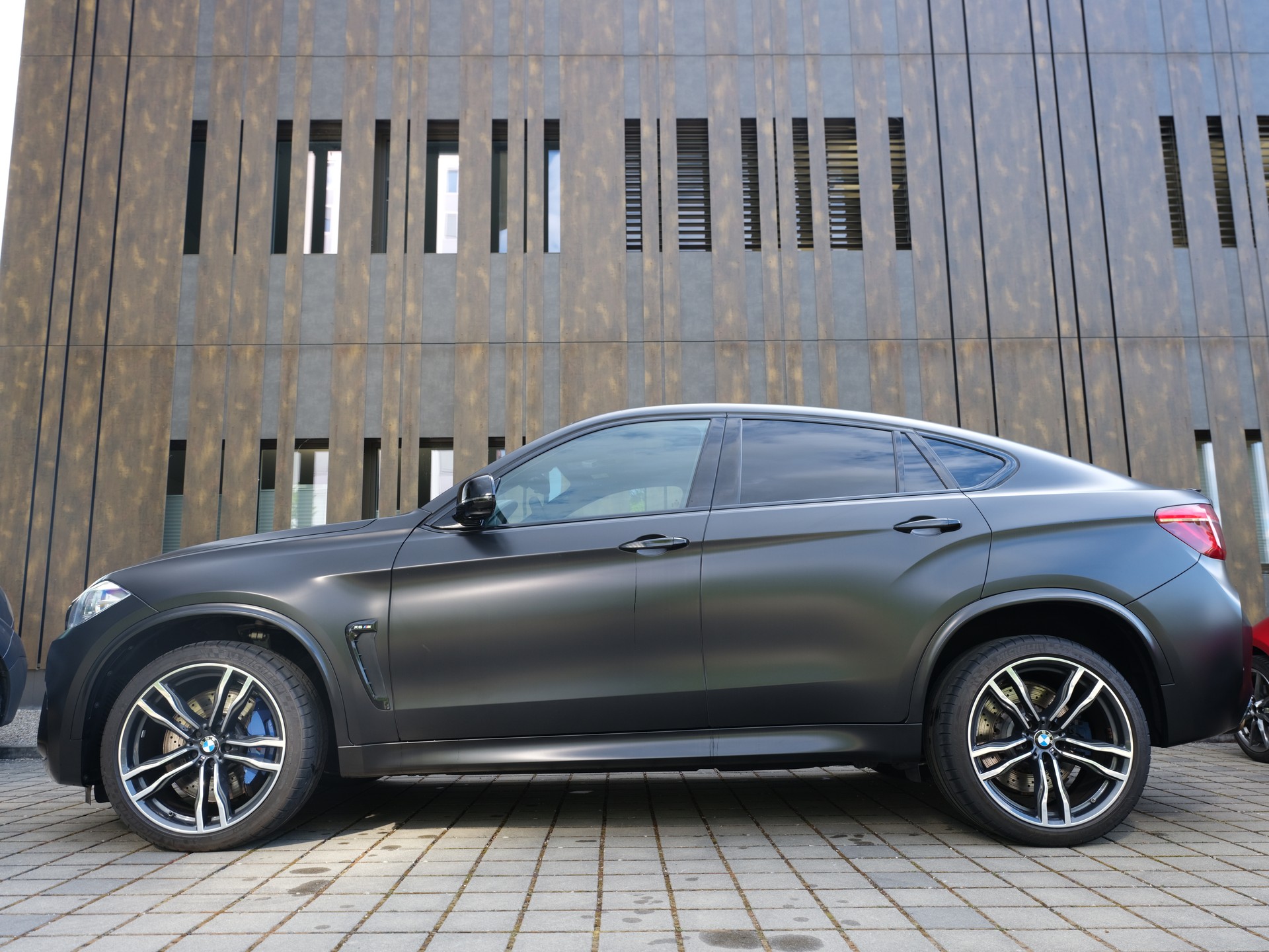 BMW X6M Steptronic-image-3