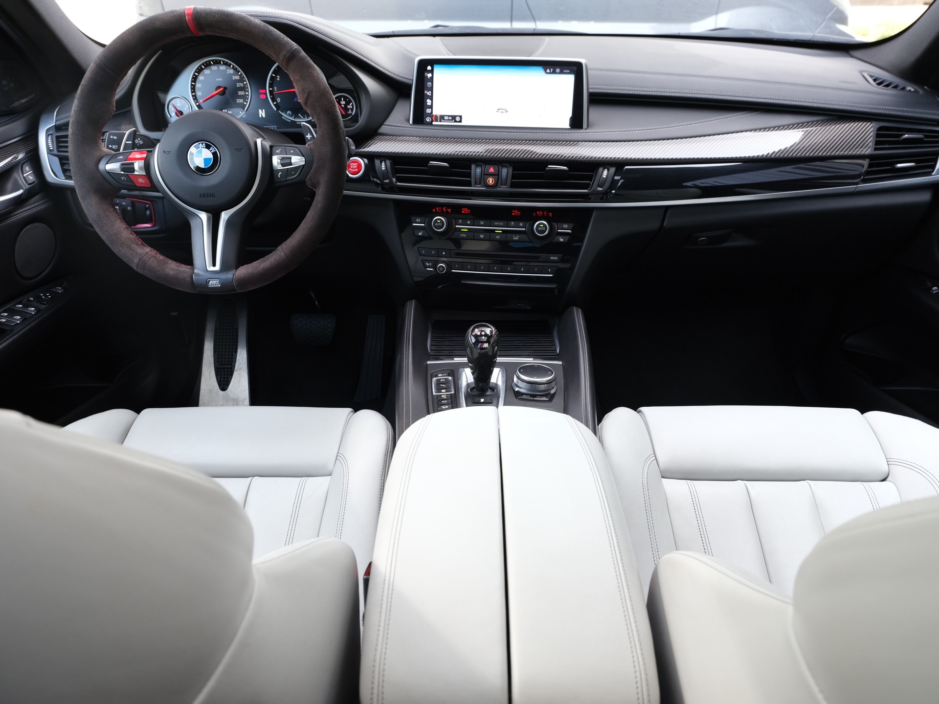 BMW X6M Steptronic-image-18