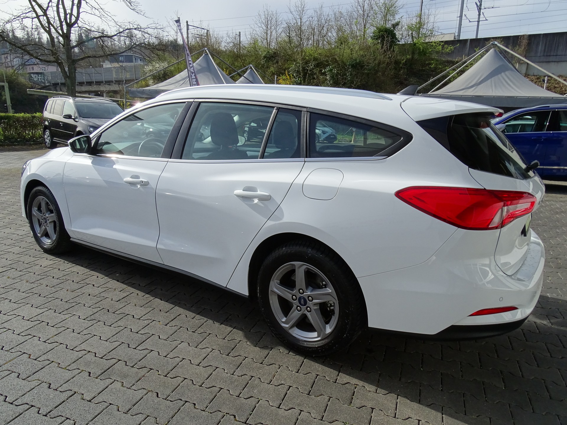 FORD Focus 1.5 SCTi Titanium Automatic-image-15