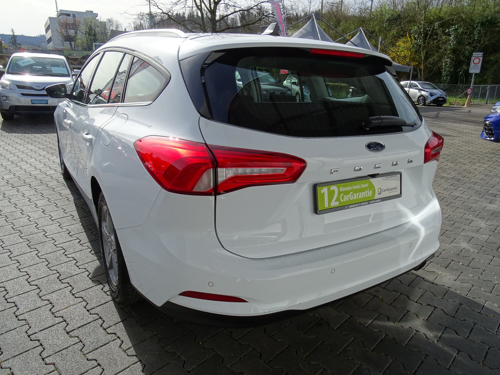 FORD Focus 1.5 SCTi Titanium Automatic-image-13