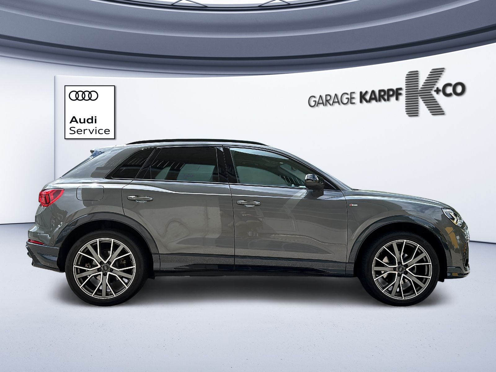 AUDI Q3 35 TFSI S line S-tronic-image-5
