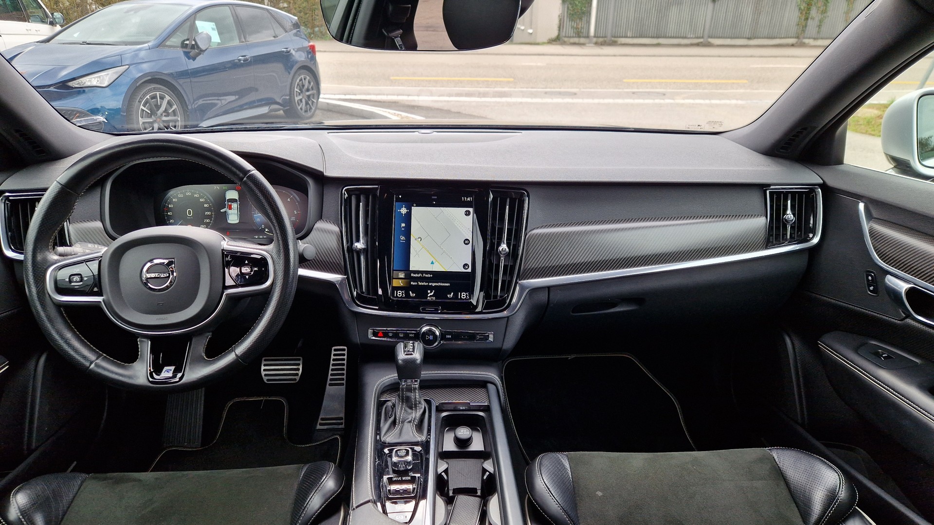 VOLVO S90 D4 R-Design Geartronic-image-8