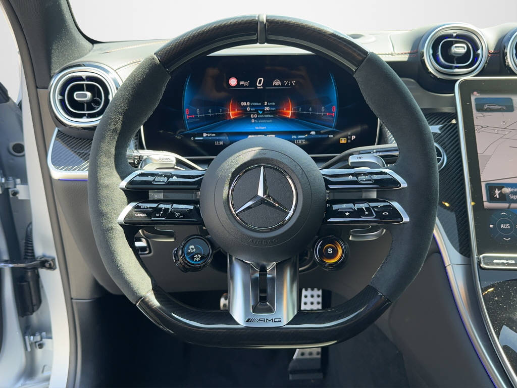 MERCEDES-BENZ GLC 63 AMG S E Performance-image-10