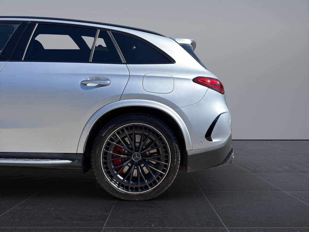 MERCEDES-BENZ GLC 63 AMG S E Performance-image-17
