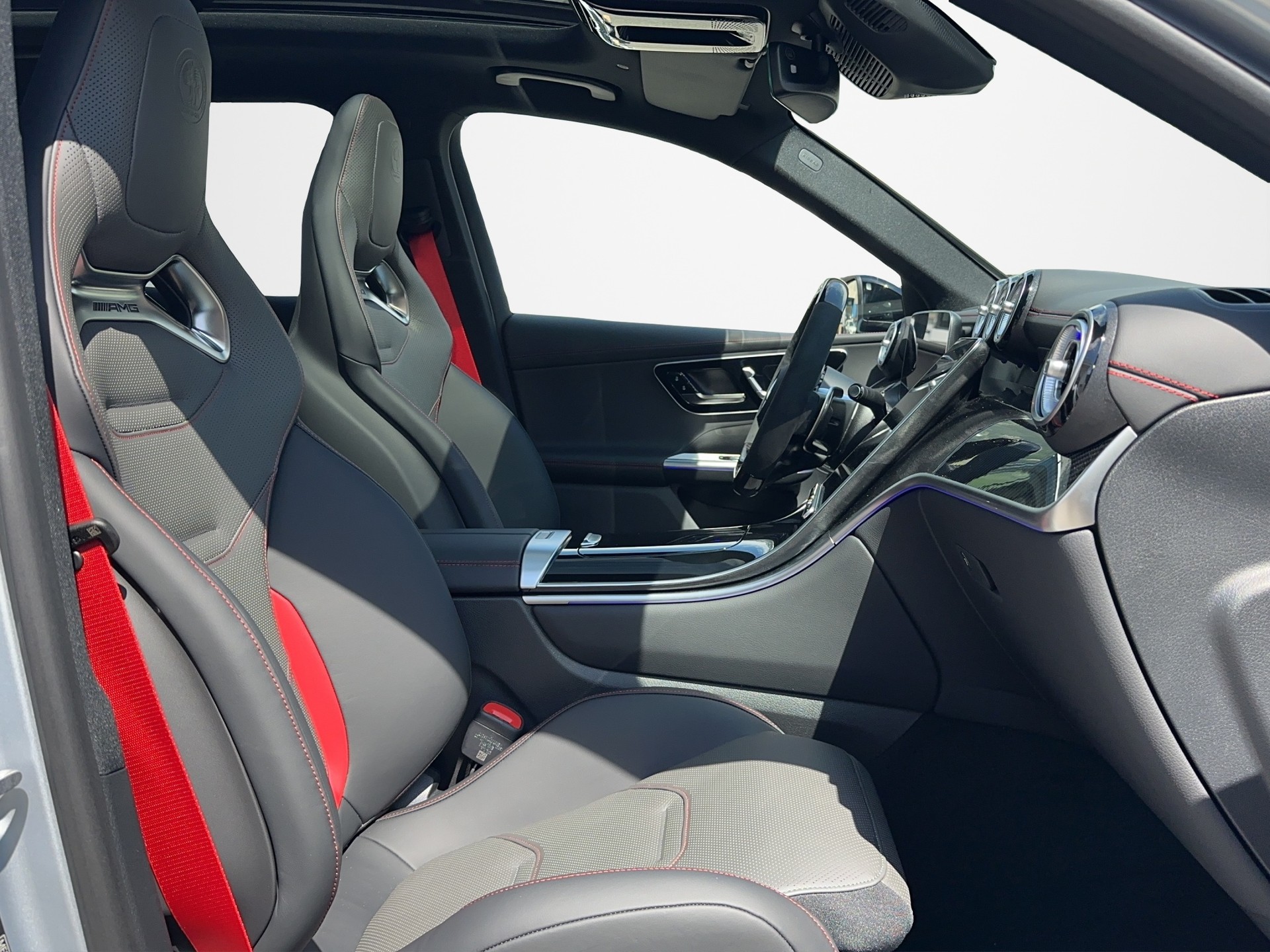MERCEDES-BENZ GLC 63 AMG S E Performance-image-14