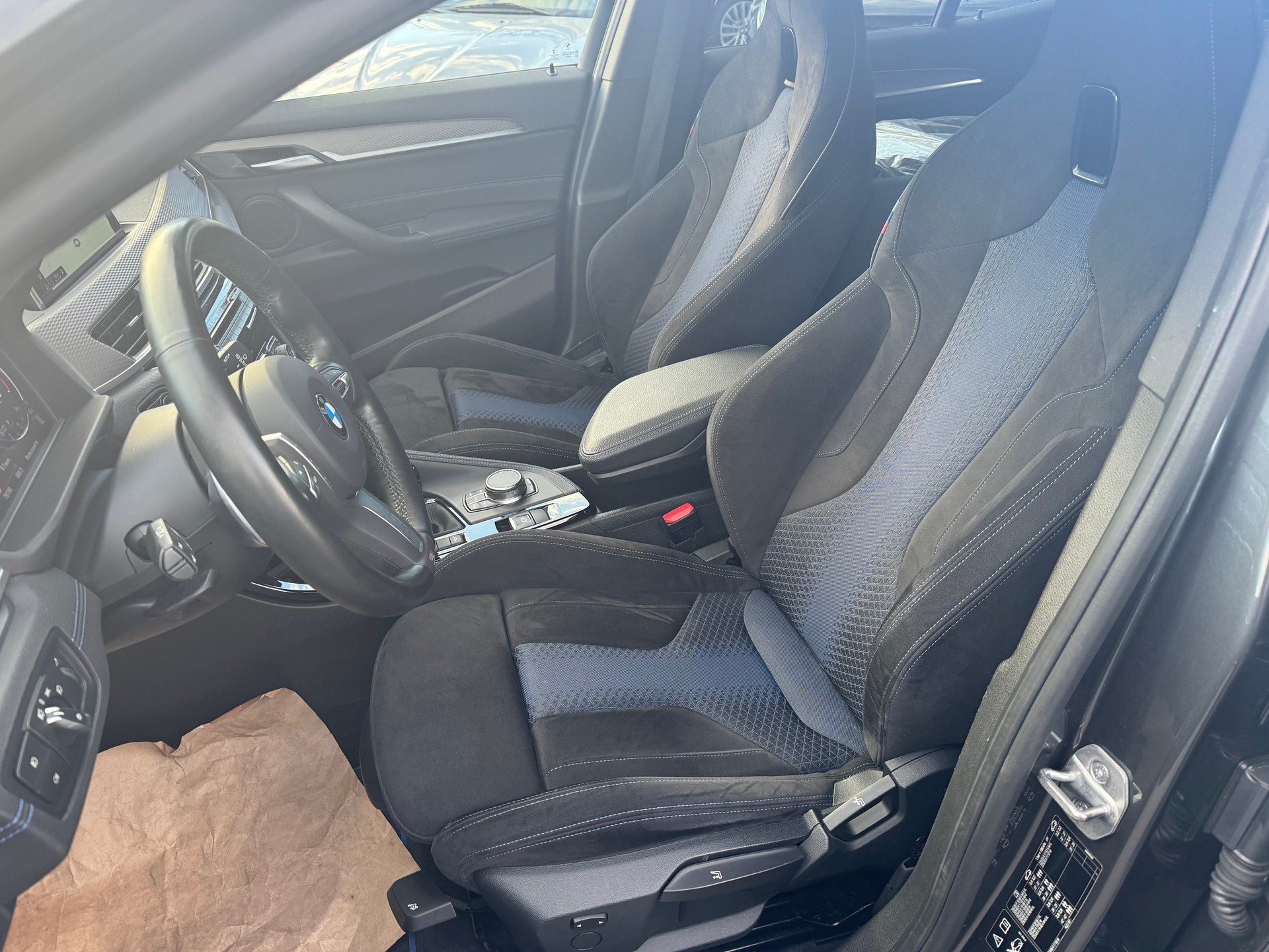 BMW X2 xDrive 18d M Sport Steptronic-image-8