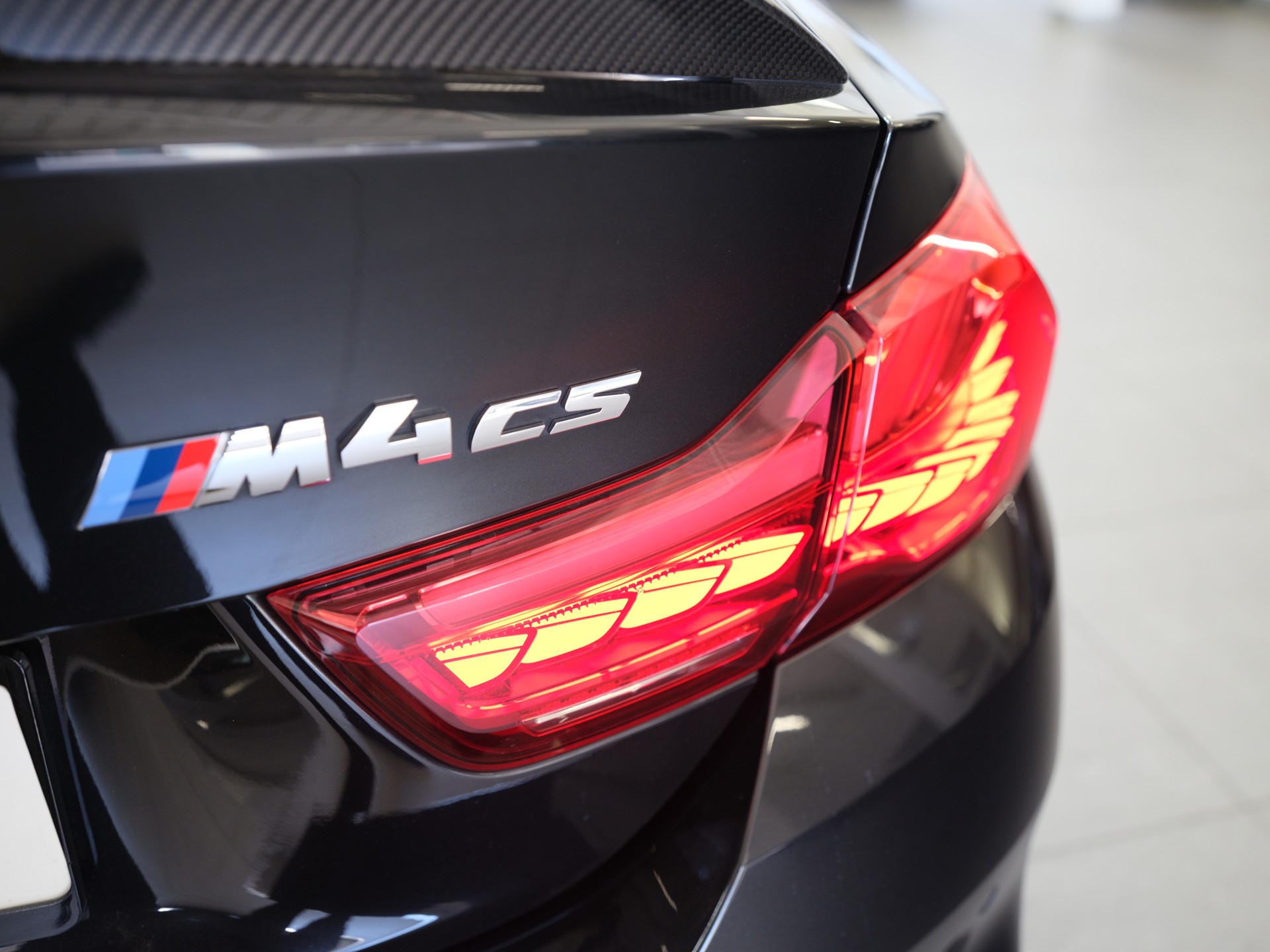 BMW M4 Coupé CS DKG-image-8