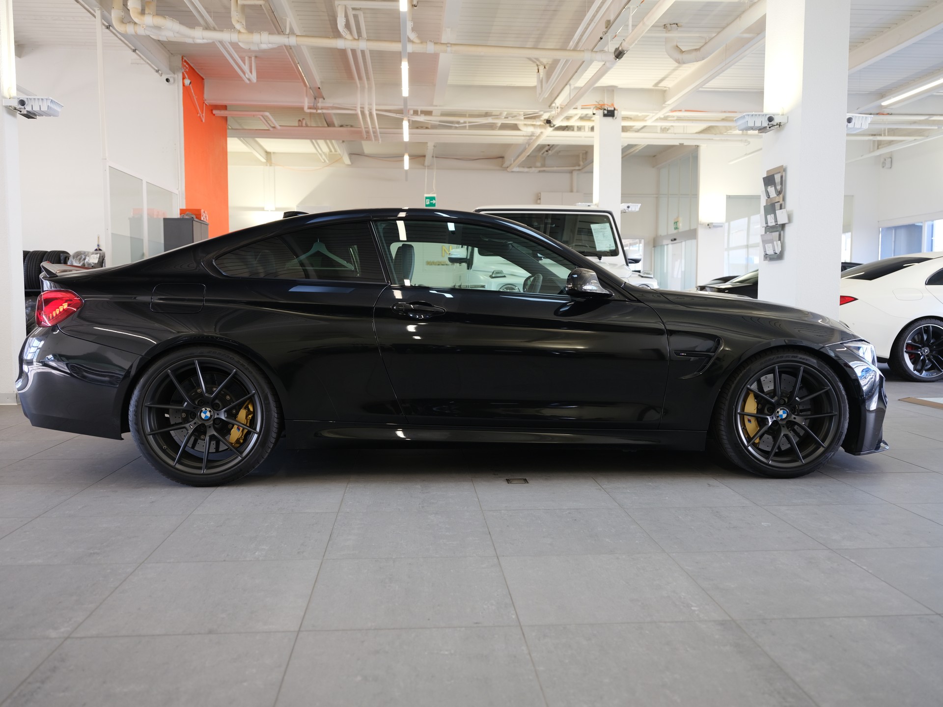 BMW M4 Coupé CS DKG-image-7