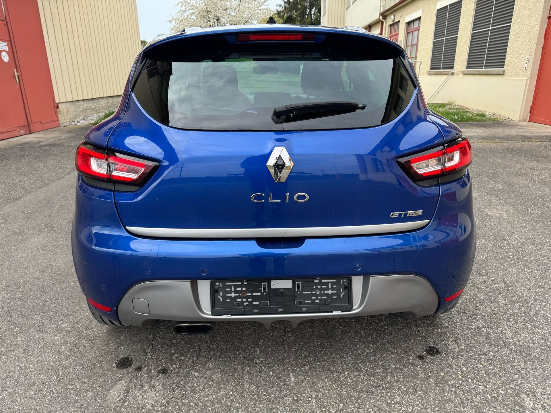 RENAULT Clio 1.2 16V T Limited EDC-image-7