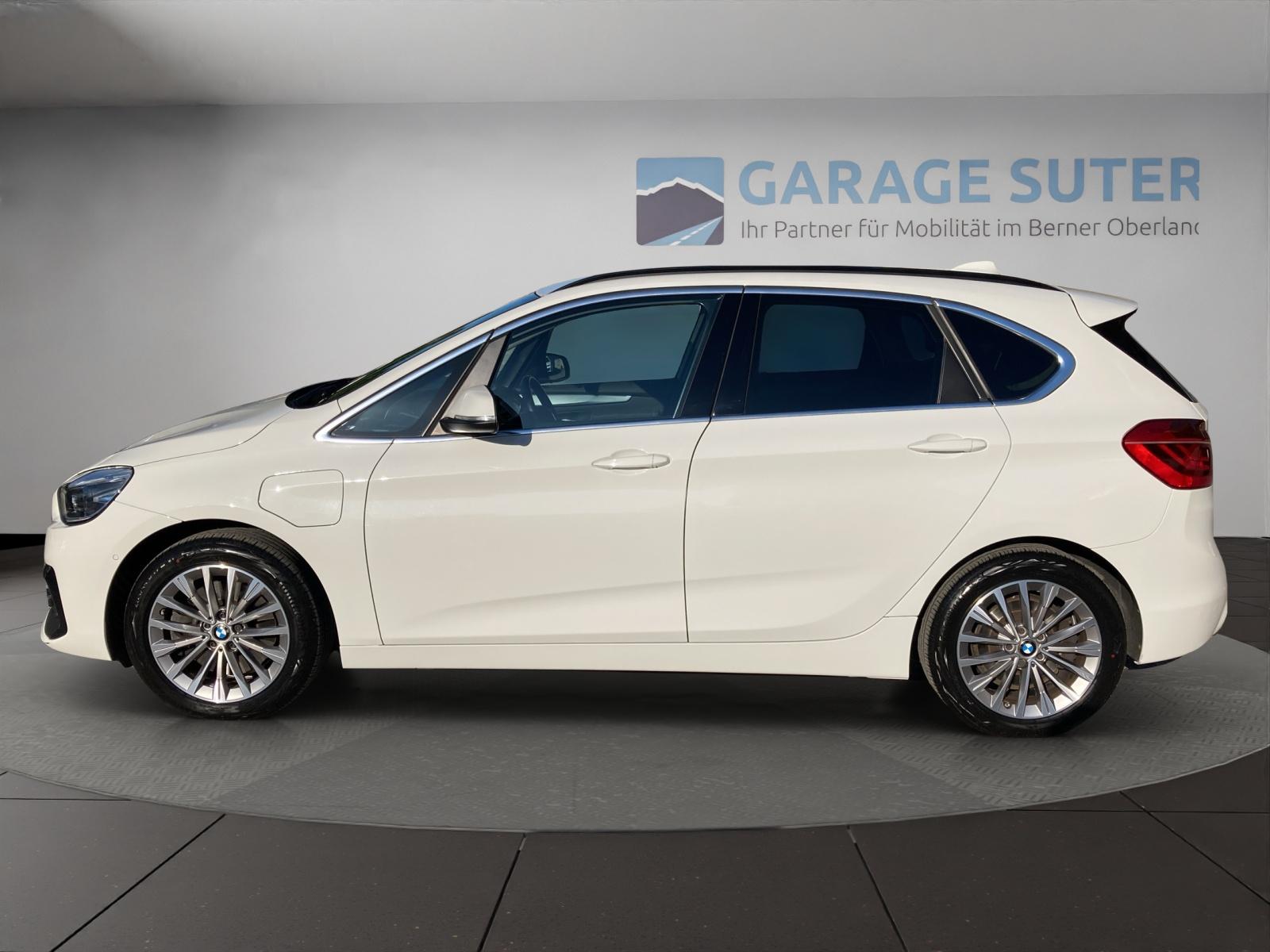 BMW 225xe Active Tourer-image-1