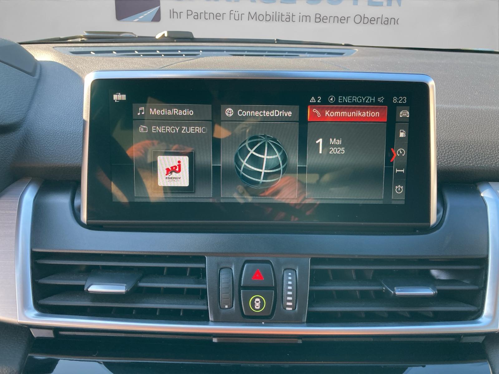 BMW 225xe Active Tourer-image-15