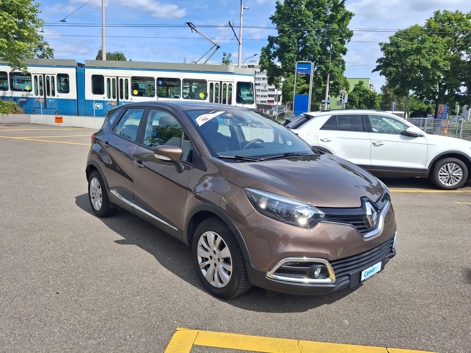 RENAULT Captur 1.2 T 16V Dynamique EDC-image-3
