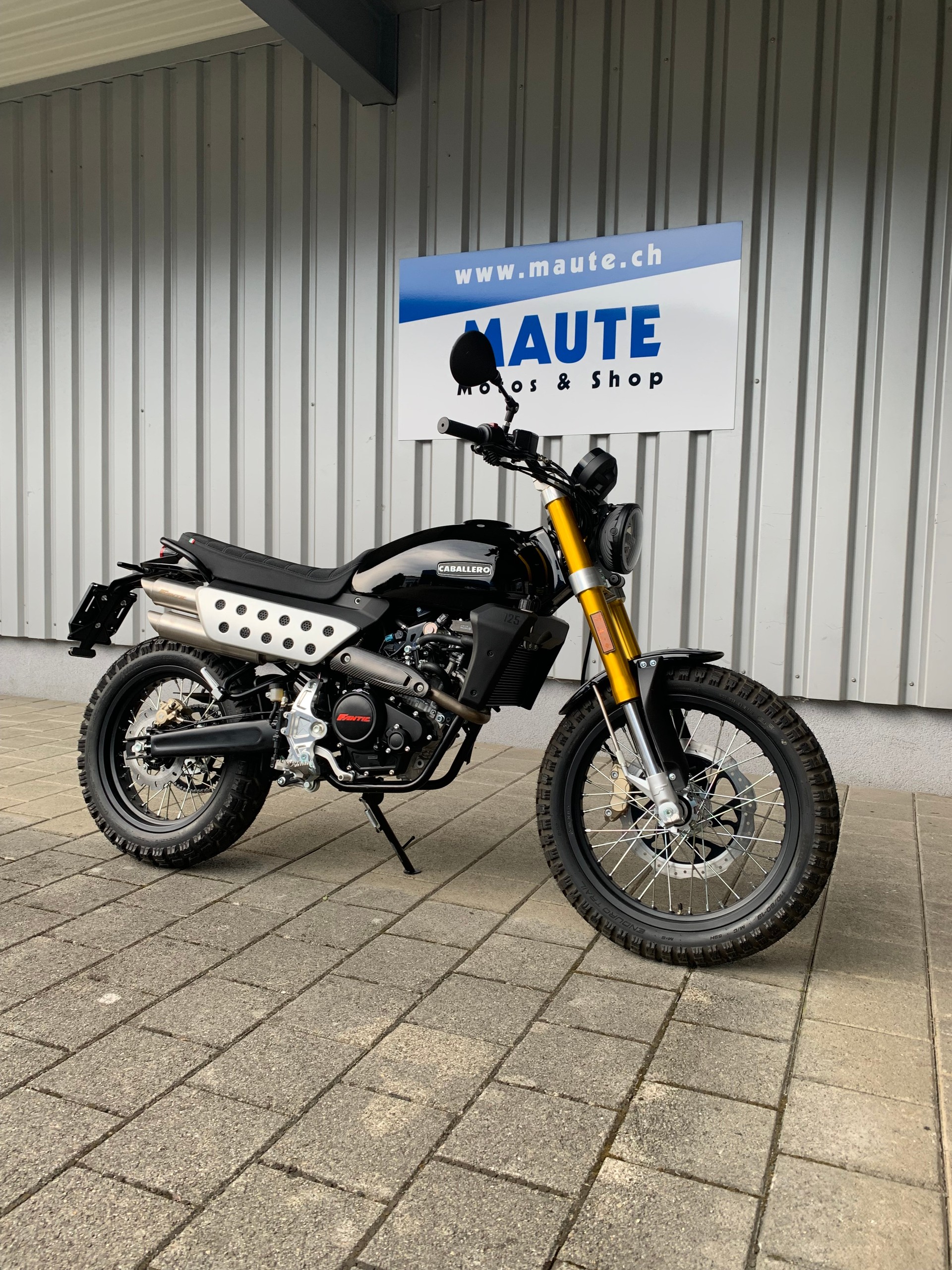 FANTIC Caballero 125 Scrambler-showroom-element-1