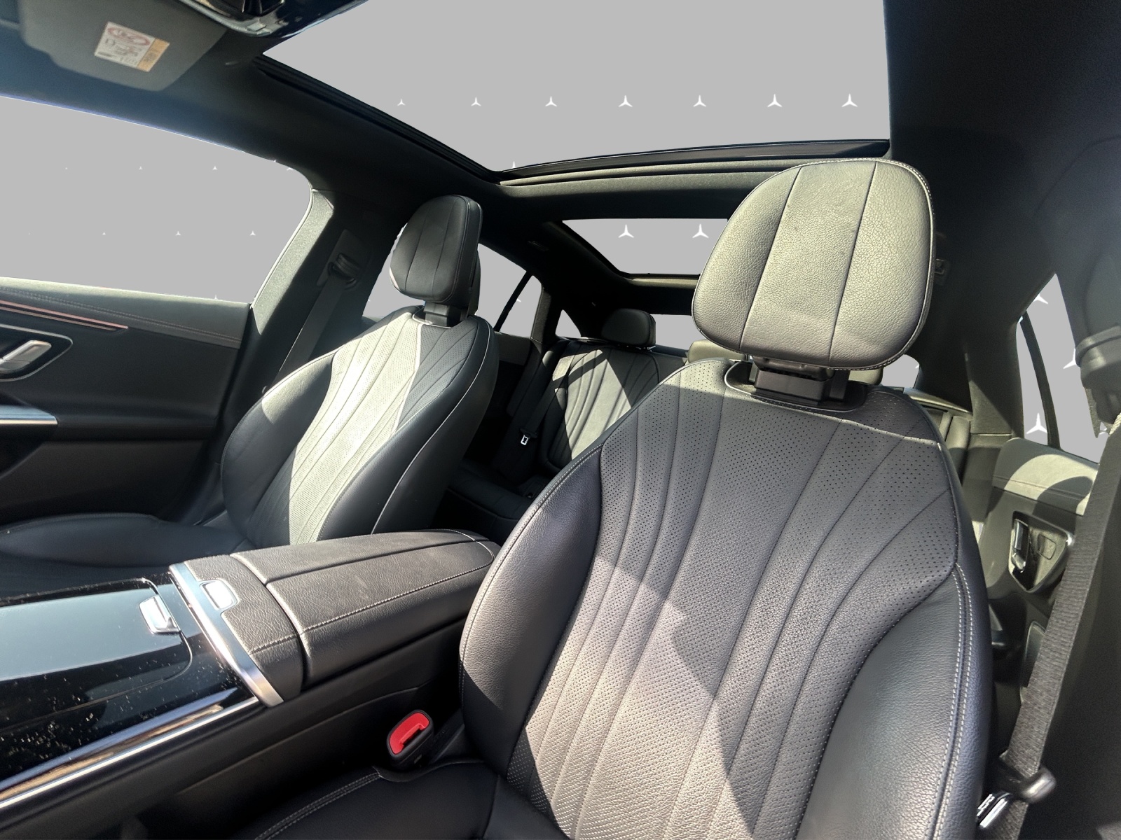 MERCEDES-BENZ EQE 350+-image-9