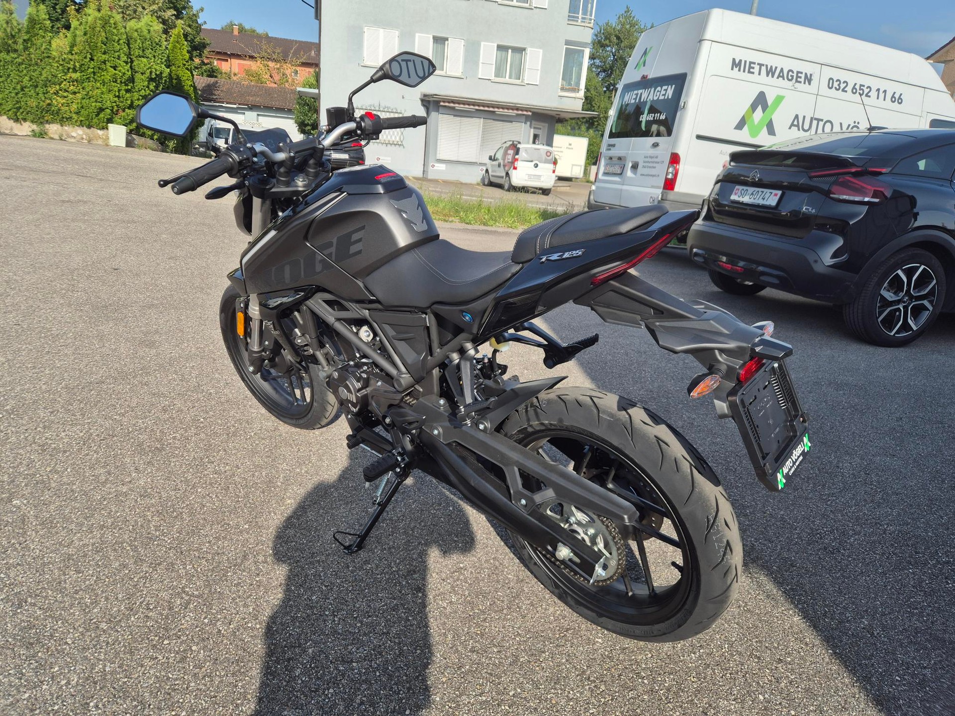 VOGE 125R mit ABS, LED,TFT Display-showroom-element-3