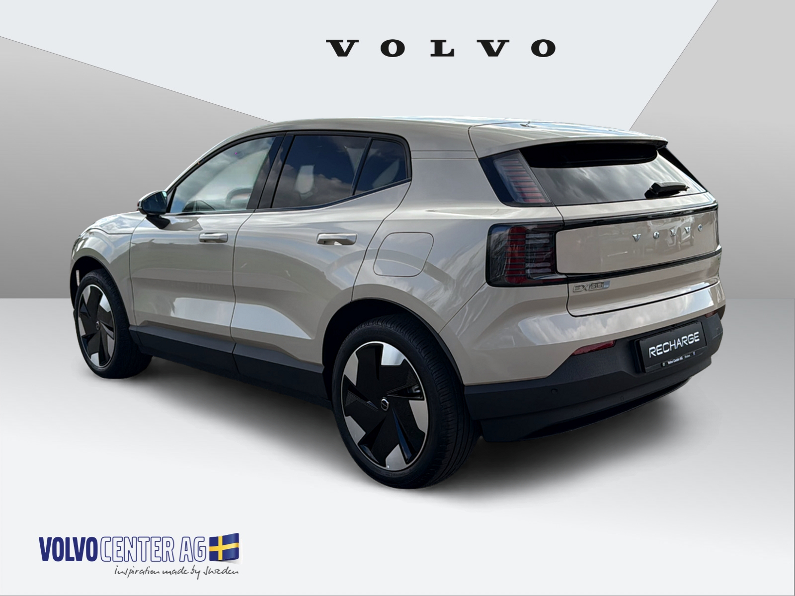 VOLVO EX 30 E60 Plus-image-2