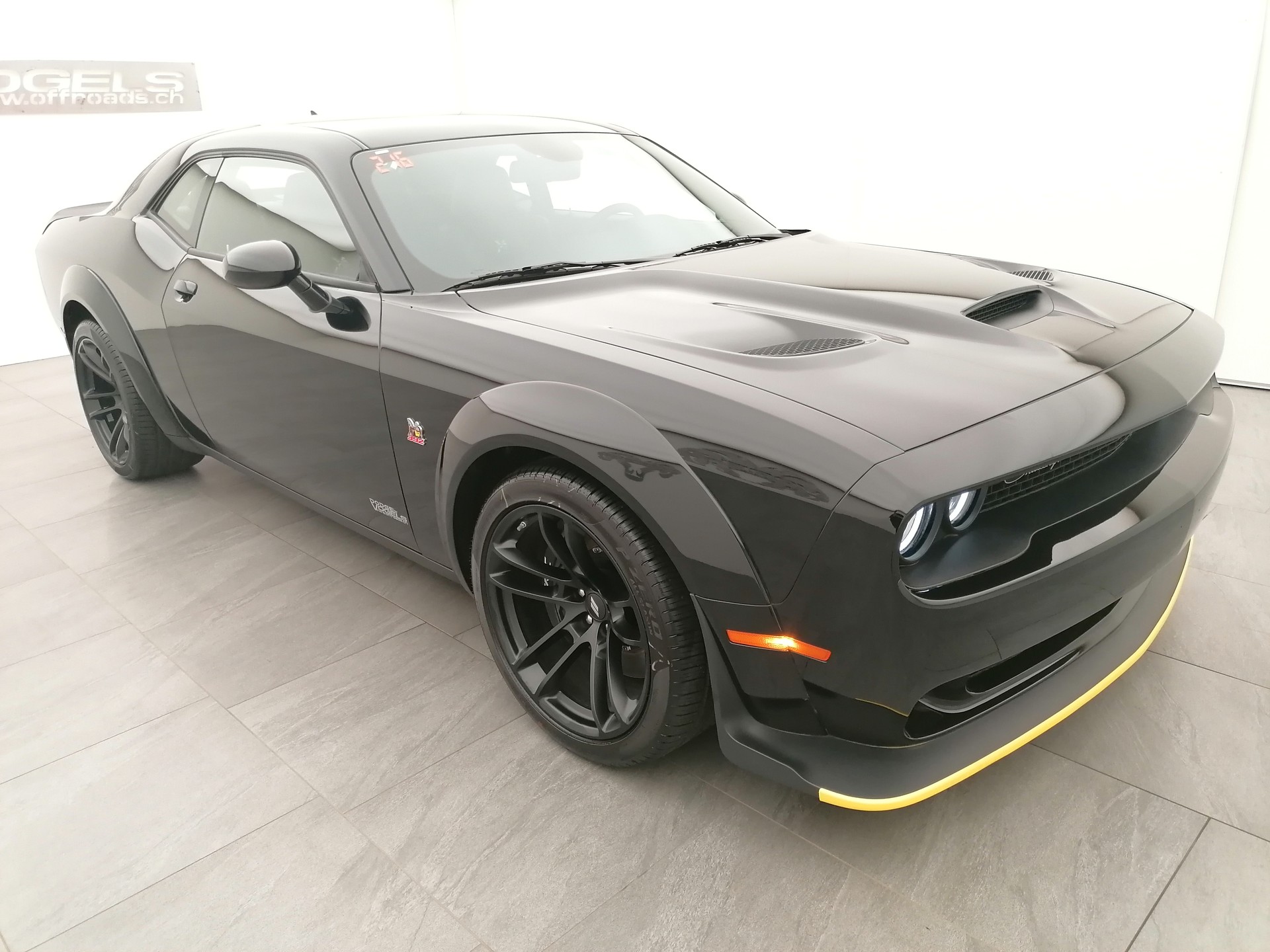 DODGE Challenger 392 WB Scatpack-image-2