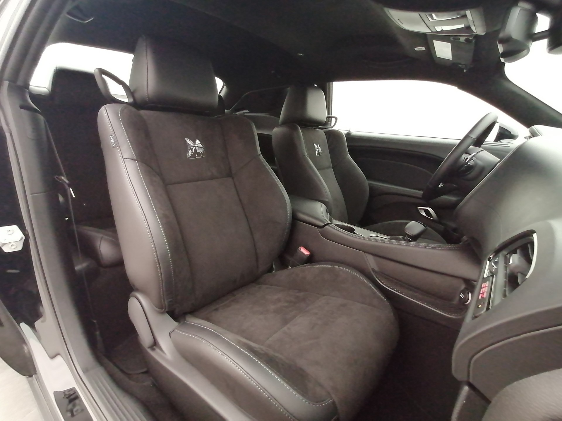 DODGE Challenger 392 WB Scatpack-image-13