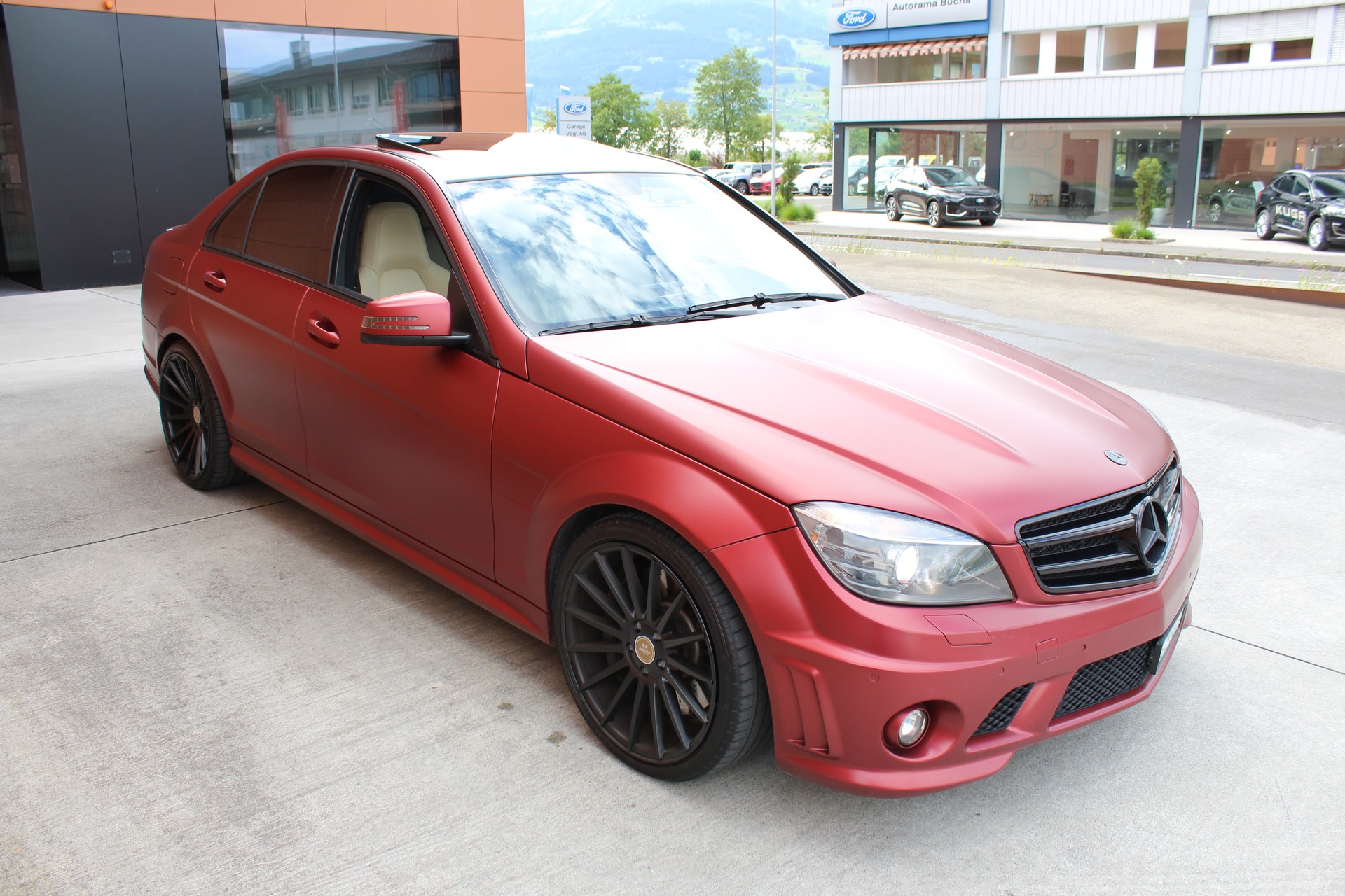 MERCEDES-BENZ C 63 AMG Avantgarde 7G-Tronic-image-2